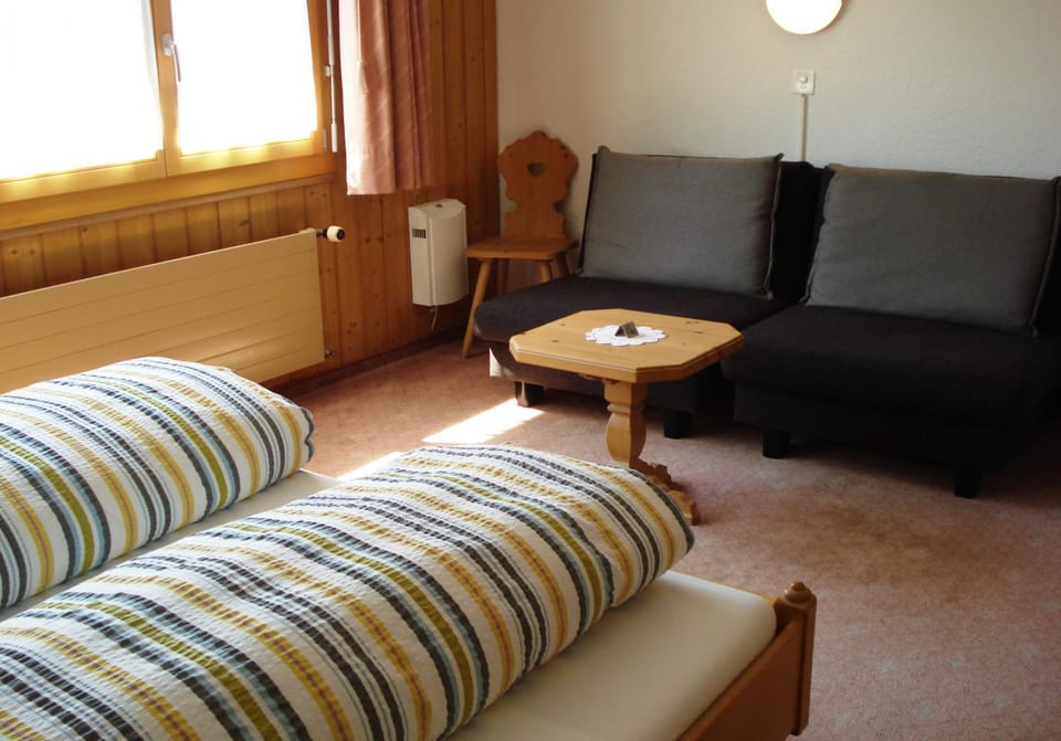 Hotel & Restaurant Bahnhof Reichenbach Hotel in Canton of Valais