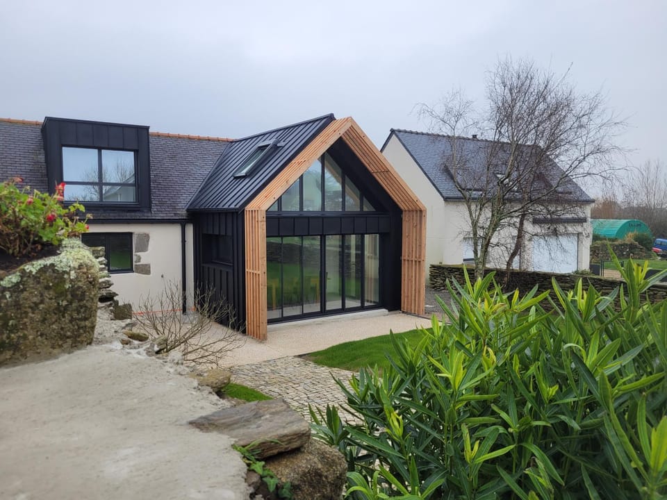 Property building, Natural landscape, Garden, Garden view