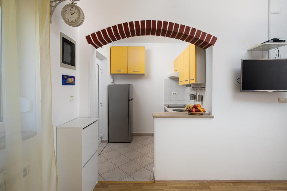 minibar, pet friendly, stove