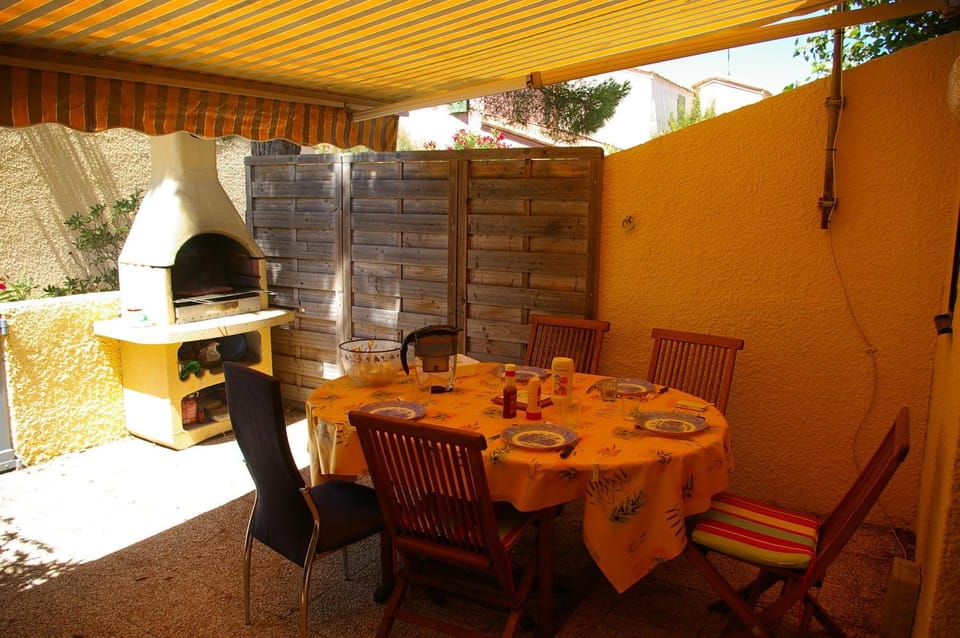 BBQ facilities, Balcony/Terrace, Dining area