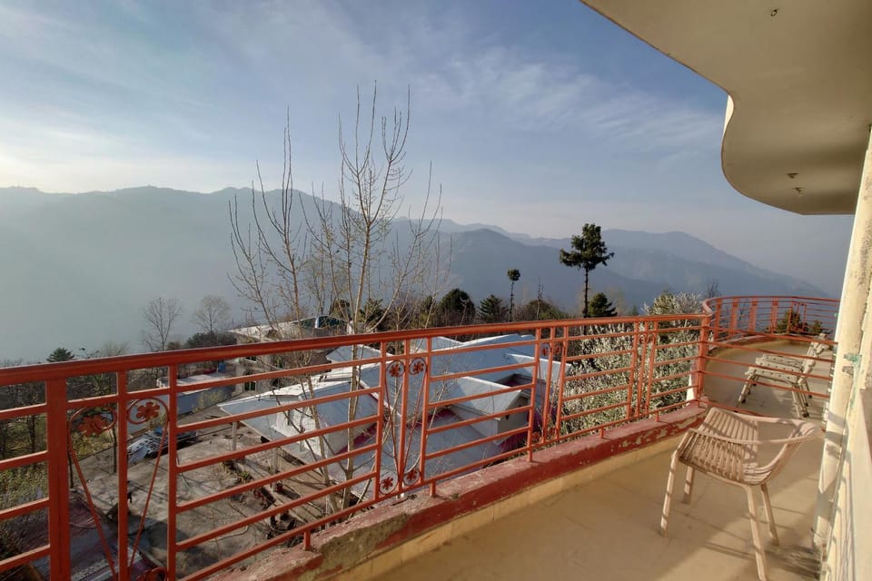 View (from property/room), Balcony/Terrace, Mountain view