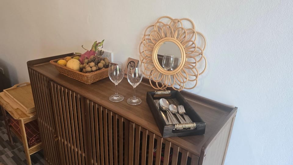 Food and drinks