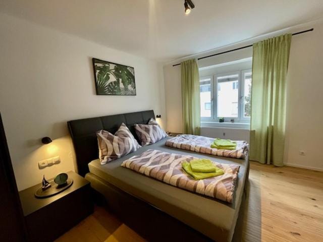 Stylisches Cityapartment mit Schloßbergblick Apartment in Graz