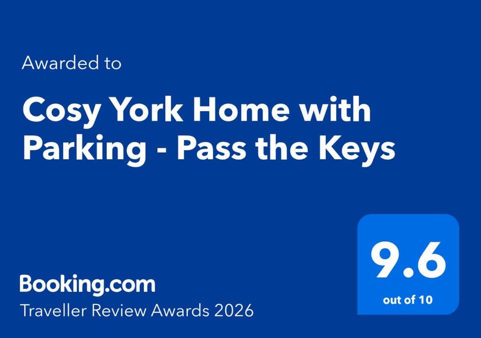 Cosy York Home with Parking - Pass the Keys House in York