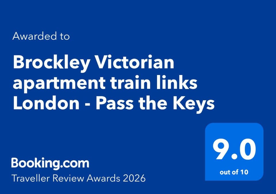 Brockley Victorian apartment train links London - Pass the Keys Apartment in London Borough of Lewisham