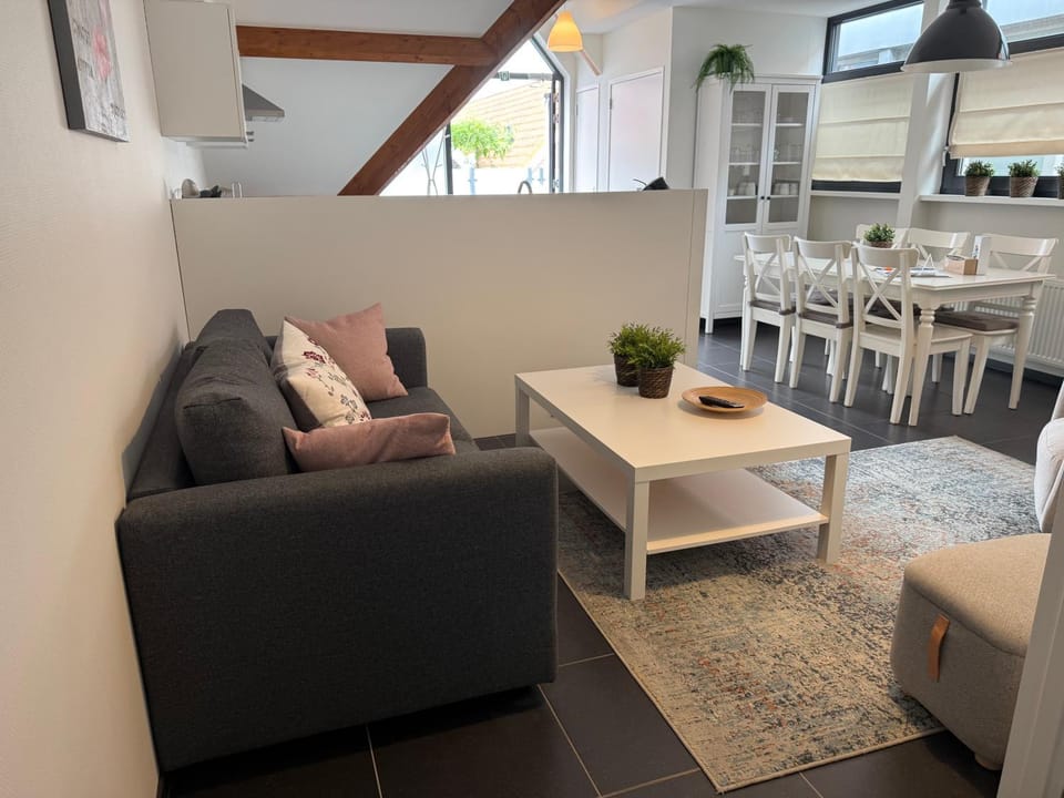 Weststraat 22 - Ouddorp - Appartement Noord 3P Apartment in Ouddorp