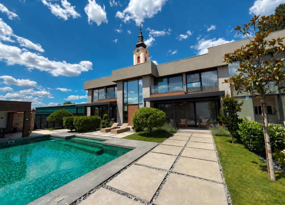 Property building, Garden, View (from property/room), Pool view, Swimming pool