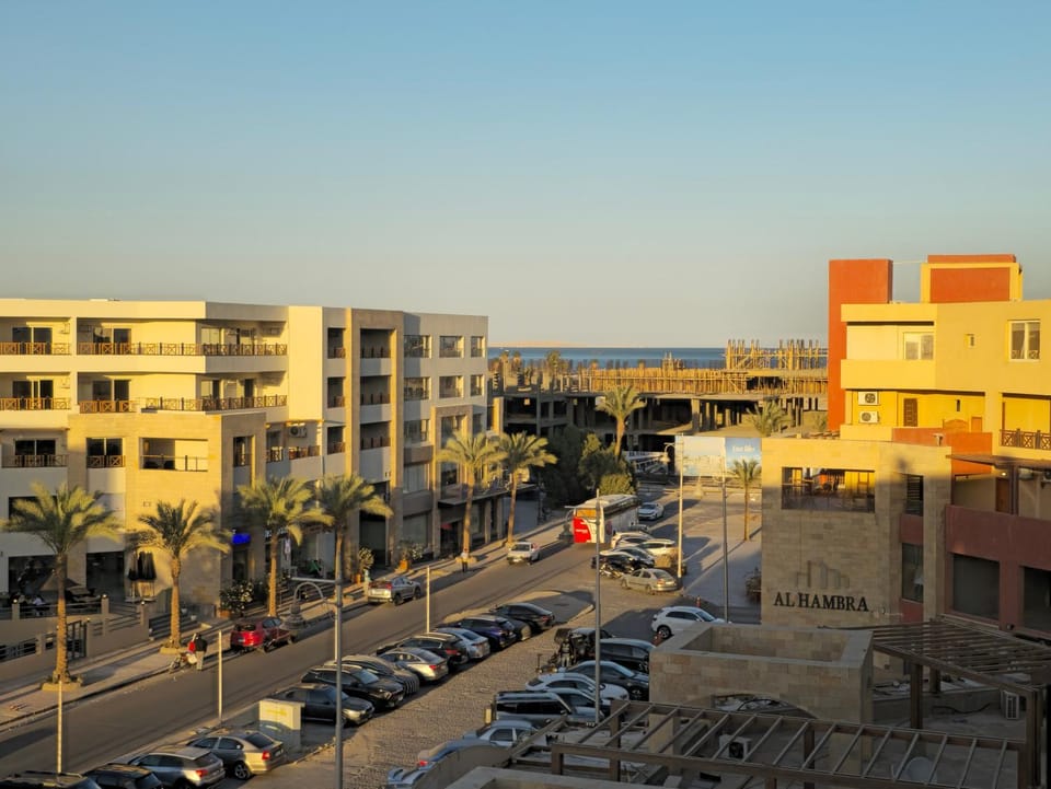 Alhambra First Avenue Apartment hotel in Hurghada