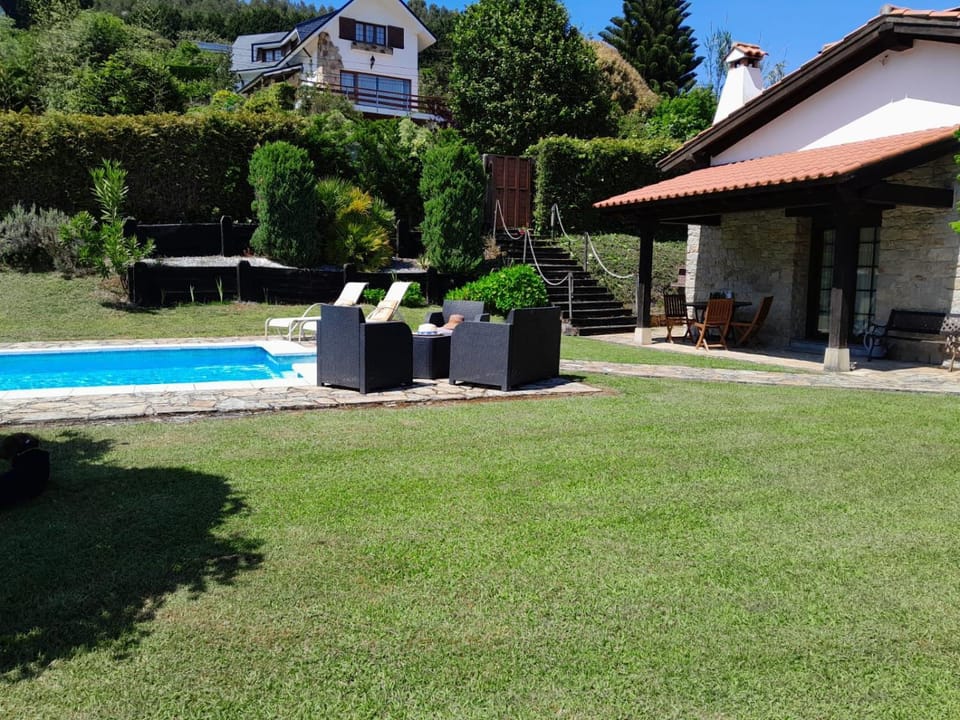 Villa del Mar House in Asturias