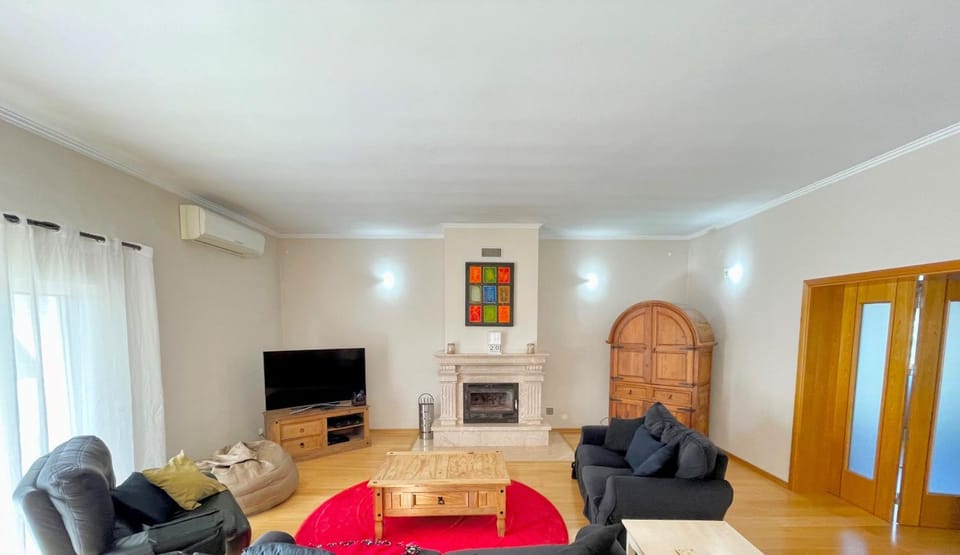 Communal lounge/ TV room, Living room