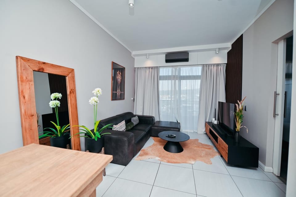 TV and multimedia, Seating area, air conditioner