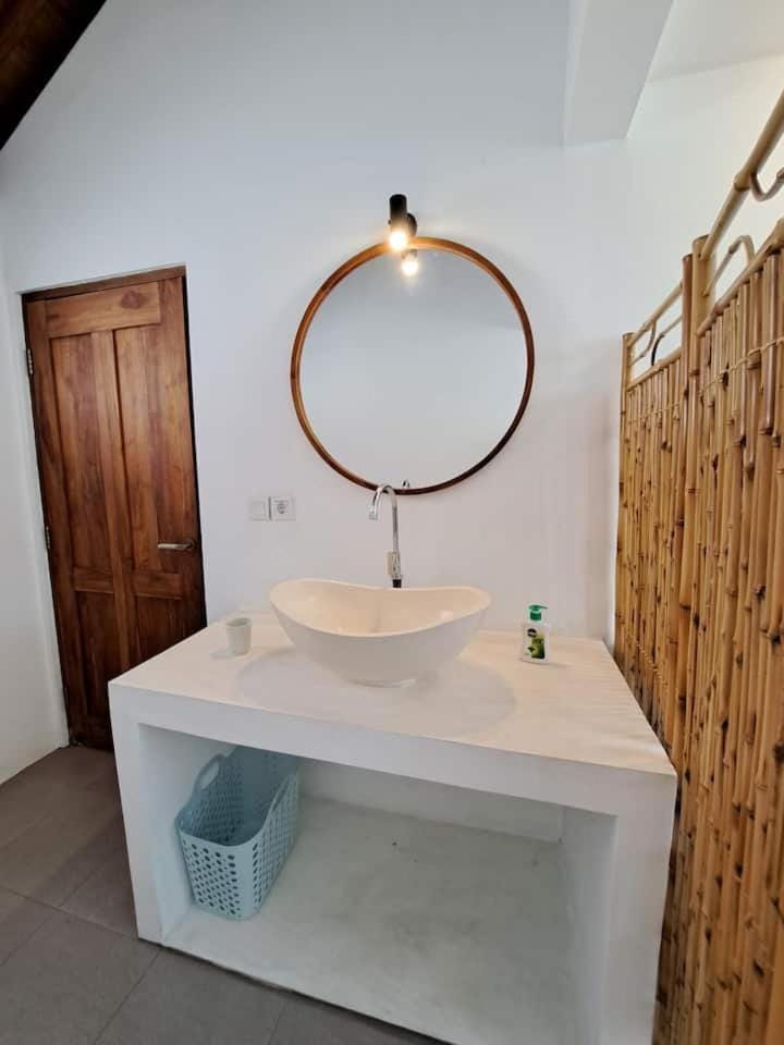 Relaxing Mezzanine 4 in Pererenan Canggu Bali, I Feel Good Villa 4 Villa in North Kuta