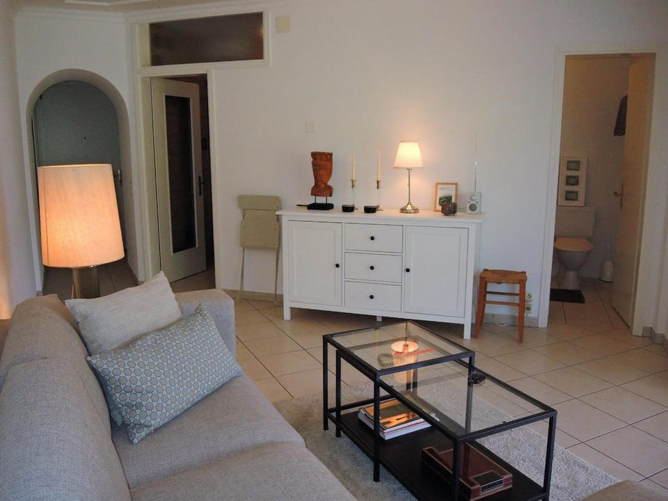 Aphrodite by Fewotessin Apartment in Canton of Ticino