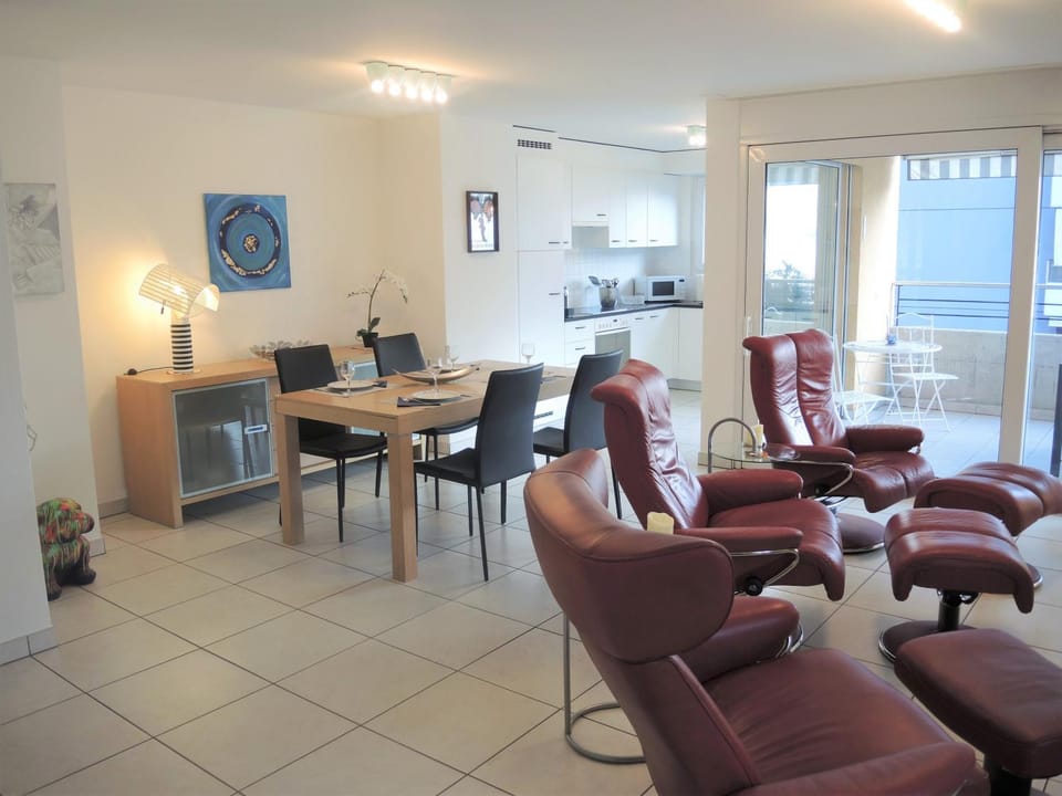 Camelia by Fewotessin Apartment in Locarno