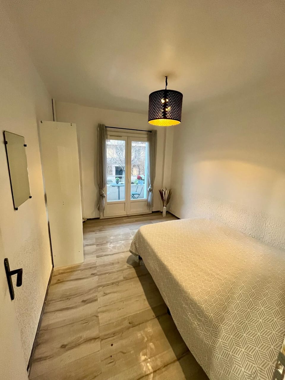 T3 terrasse 3 min de la gare et 5min zenith Toulon Apartment in Toulon