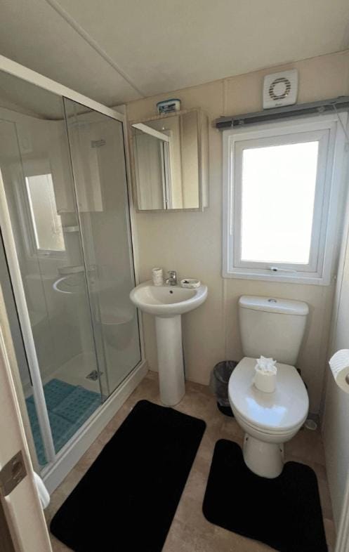 19 swan view House in Tattershall