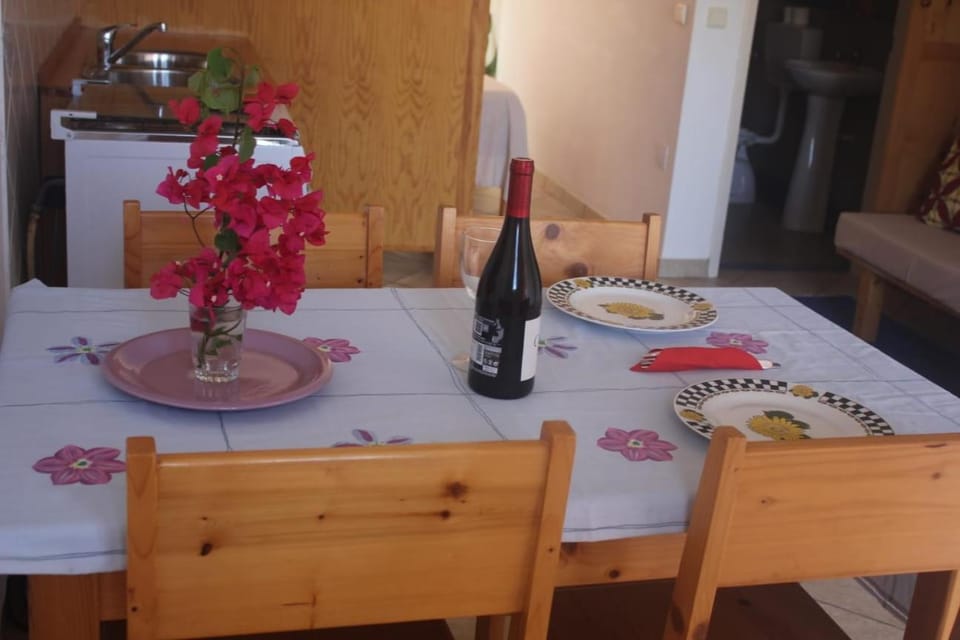 Dining area, Drinks