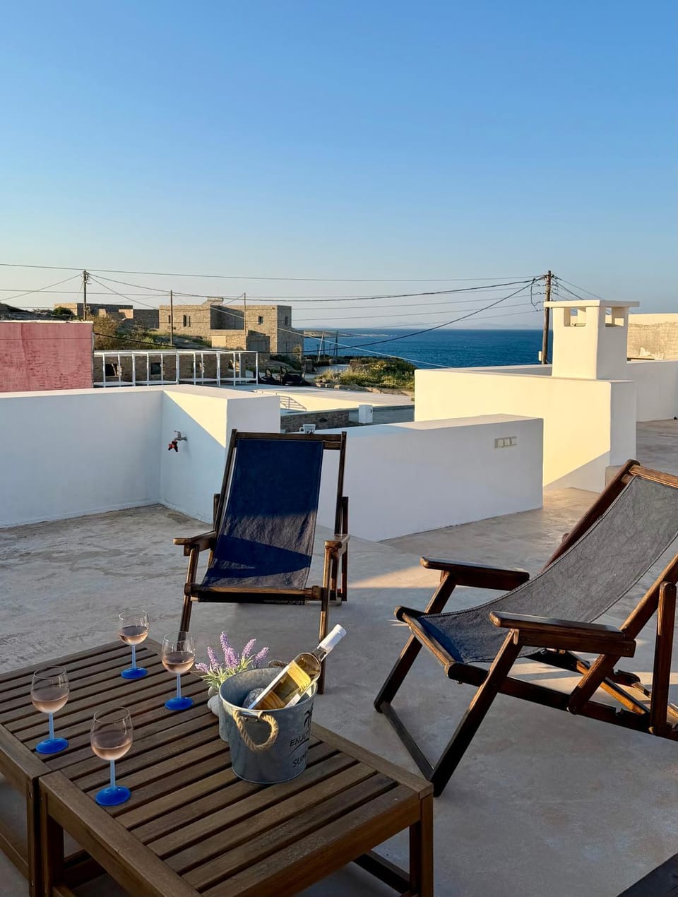 Piperi On The Rocks Villa in Naousa