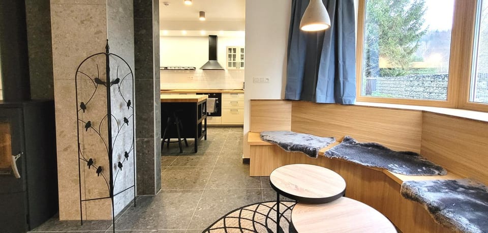 Kitchen or kitchenette, Seating area, Dining area