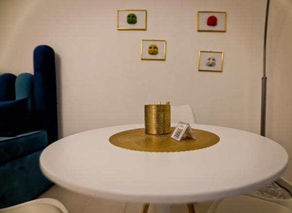 Dante & Serenella station Bed and Breakfast in Naples