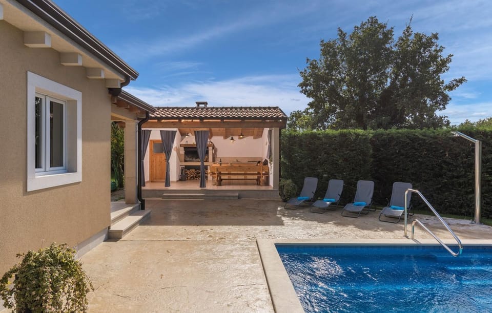 Property building, Patio, Day, Swimming pool