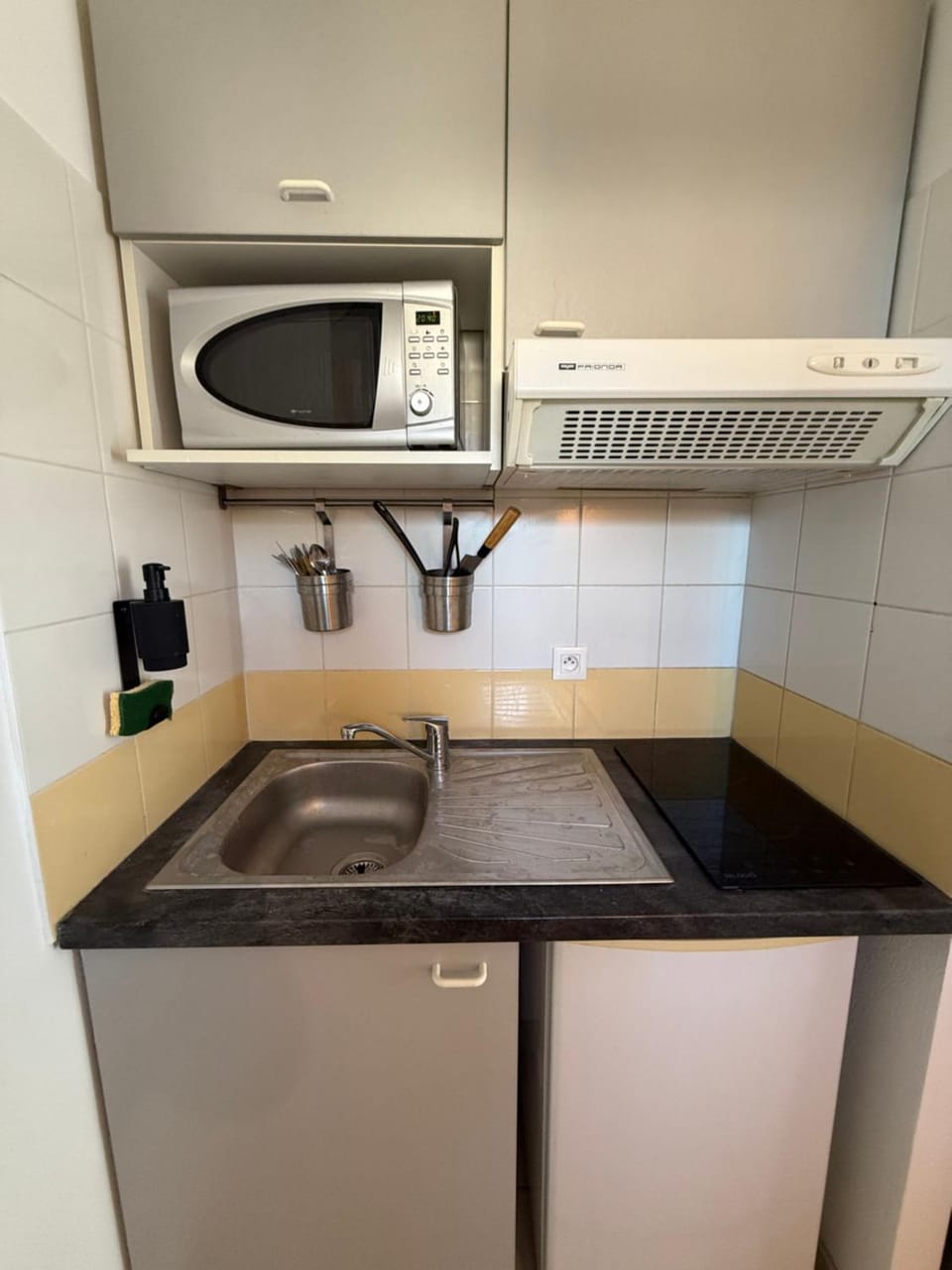 Le Clos d'Aix studio 102 Apartment in Aix-en-Provence