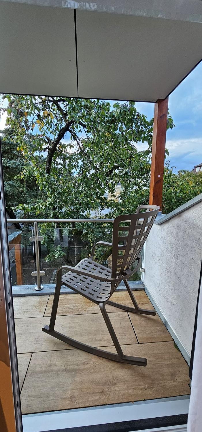 View (from property/room), Balcony/Terrace