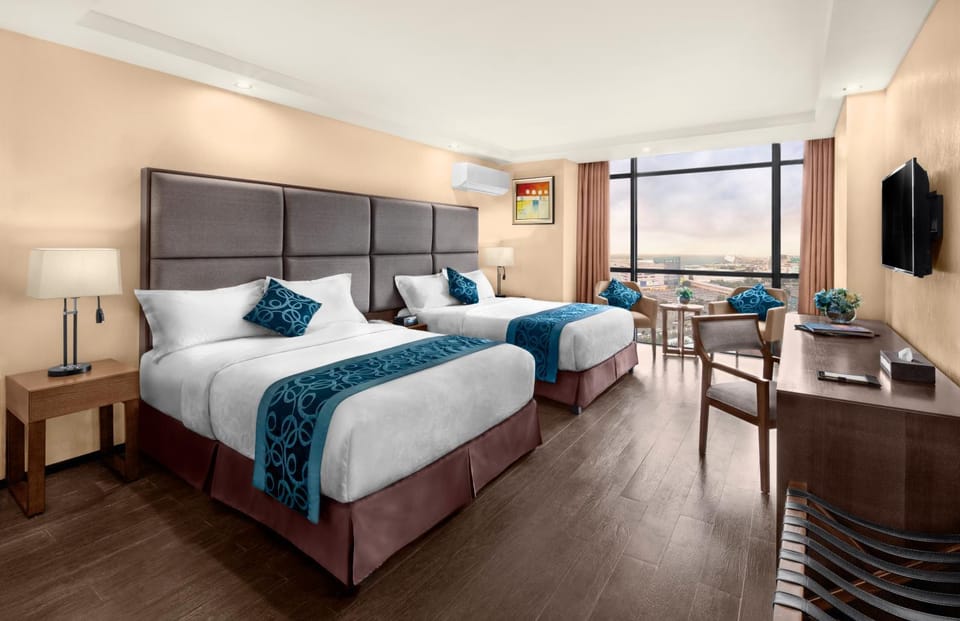 Golden Phoenix Hotel - Manila Hotel in Pasay