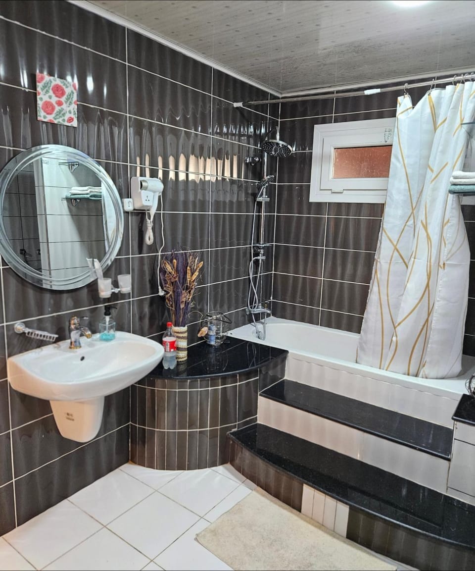 Shower, Bathroom, Bath