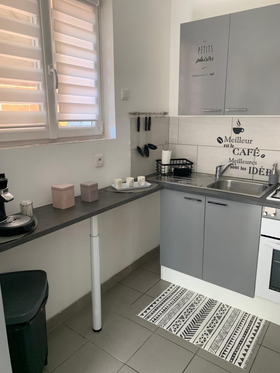 Kitchen or kitchenette, stove, toaster