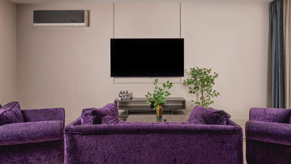 Modern 3 BR villa at MVHP New Cairo for Families only Apartment in New Cairo City