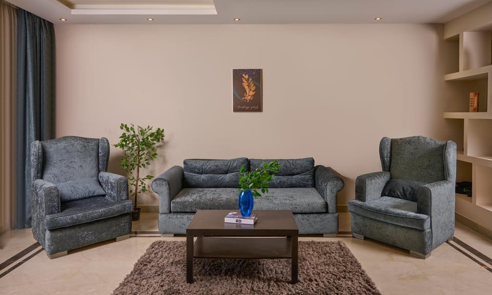 Modern 3 BR villa at MVHP New Cairo for Families only Apartment in New Cairo City