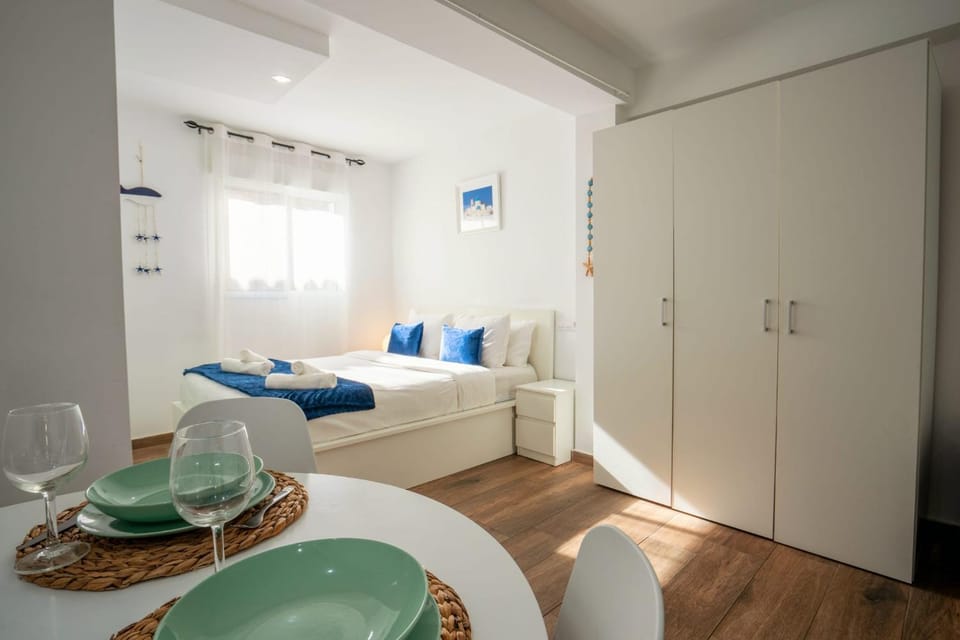 Apto 2 P Ferrandis Apartment in Valencia