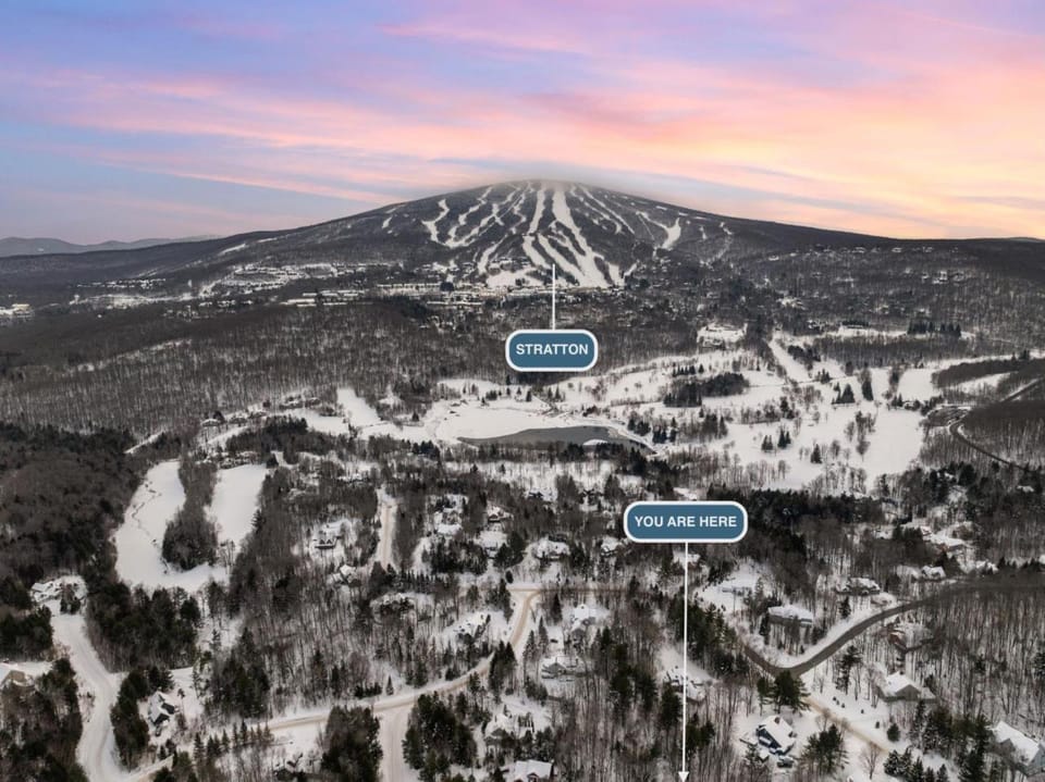 Nearby landmark, Natural landscape, Winter