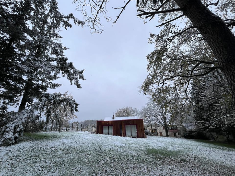 Property building, Natural landscape