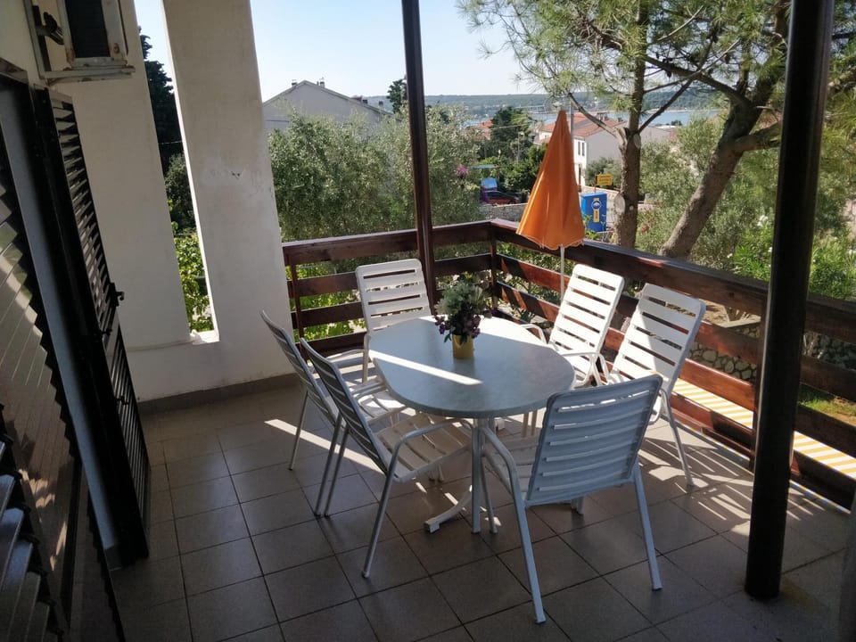 Patio, Balcony/Terrace