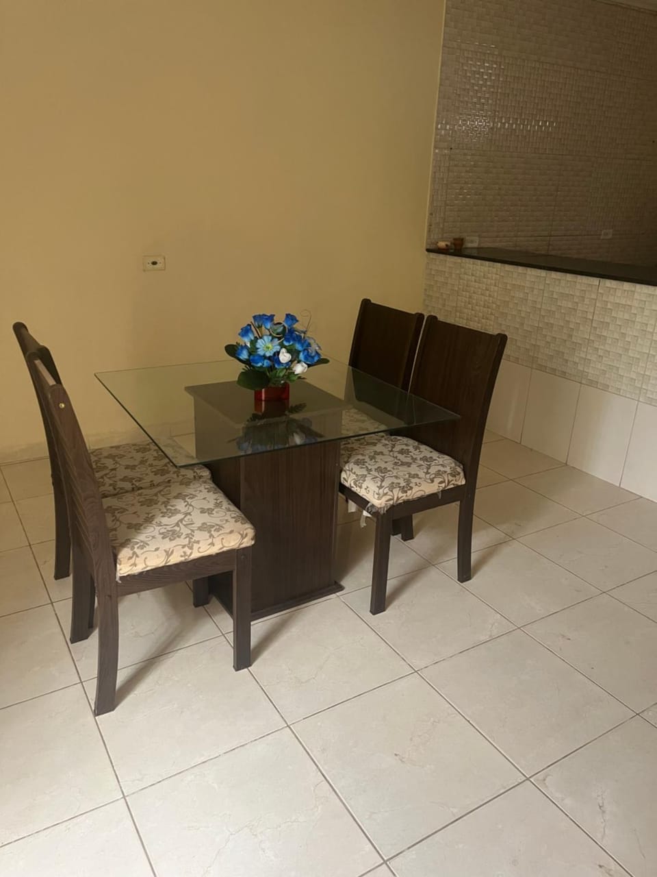 Espaço Amplo de 2 quartos com 2 camas de casal e 1 de solteiro House in Juazeiro do Norte