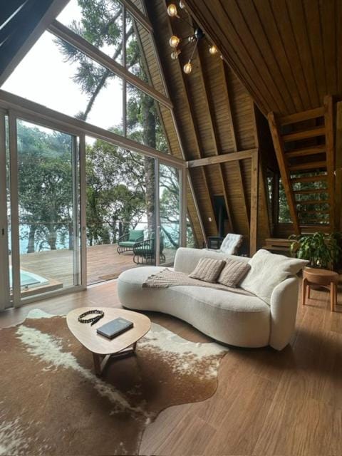Cabana Araucária ao lado de Gramado Nature lodge in State of Rio Grande do Sul