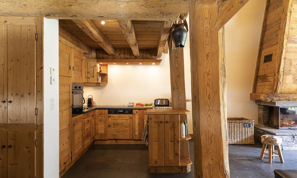 Coffee/tea facilities, Kitchen or kitchenette, minibar