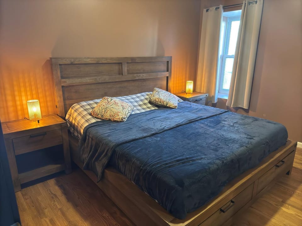 NEW Modern Private Entrance 2 BD Apt Minutes to NYC Apartment in Jersey City