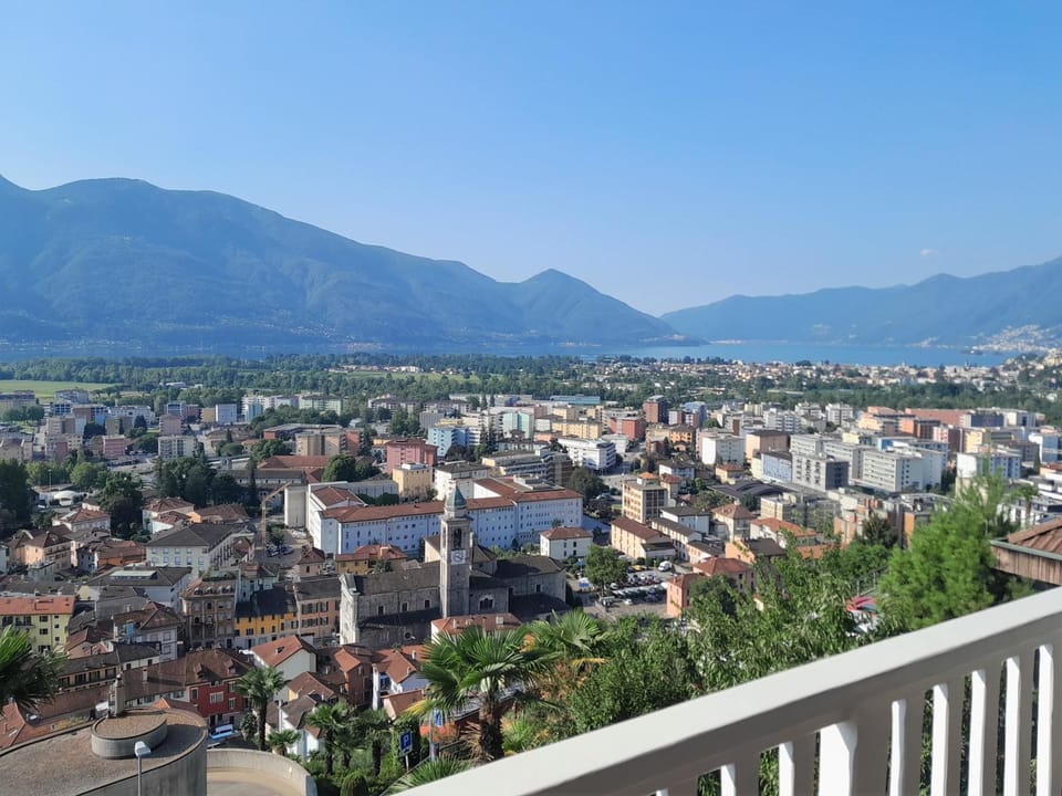 Villa Dora Attika by Fewotessin Apartment in Locarno