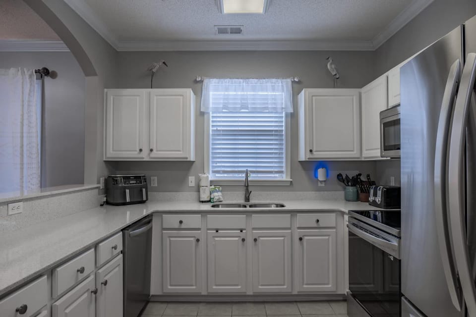 Cozy 2BR at Barefoot! Perfect for 4! Unit 414 House in North Myrtle Beach