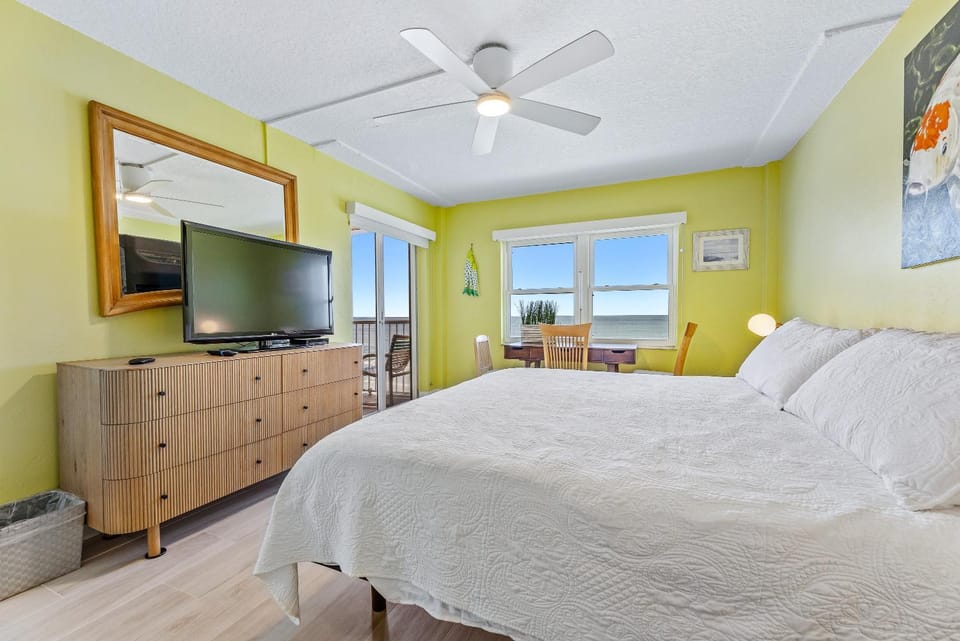 Beautiful Beachfront Condo - PT501 Apartment in New Smyrna Beach