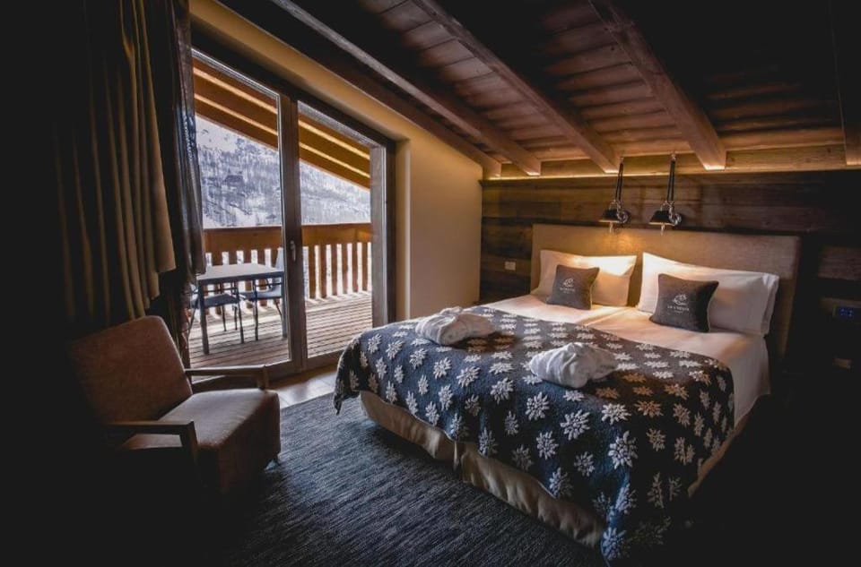 La Cresta Chalet Apartment hotel in Breuil-Cervinia