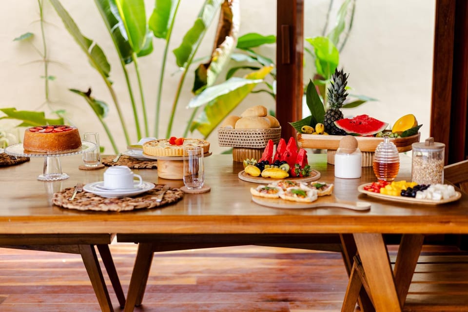 Food and drinks, Food, Breakfast, Continental breakfast, Drinks