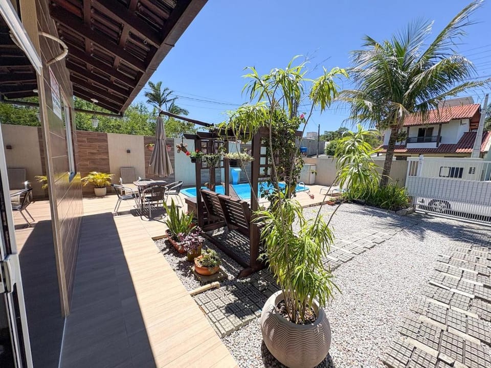 Garden view, Pool view, Swimming pool, sunbed