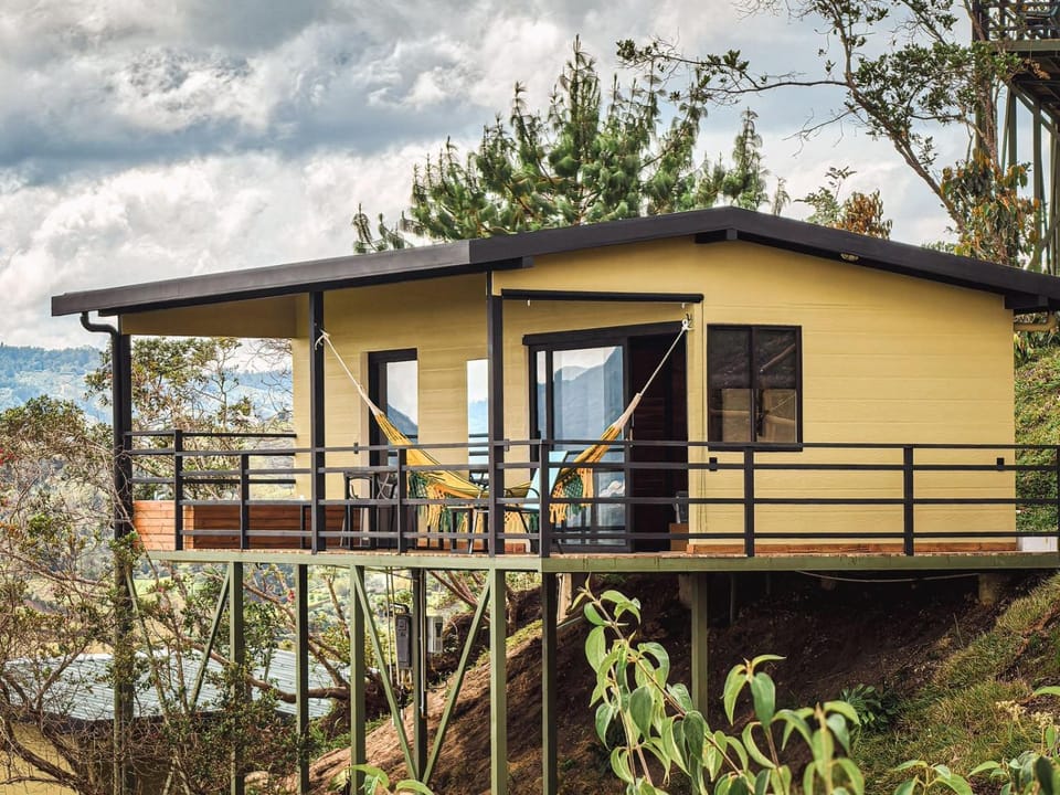 Property building, Balcony/Terrace