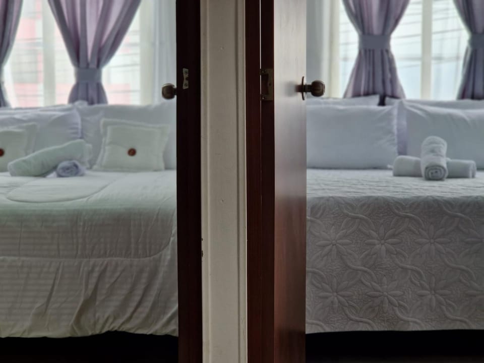 Habitación baño privado garaje moto, Manizales Vacation rental in Risaralda