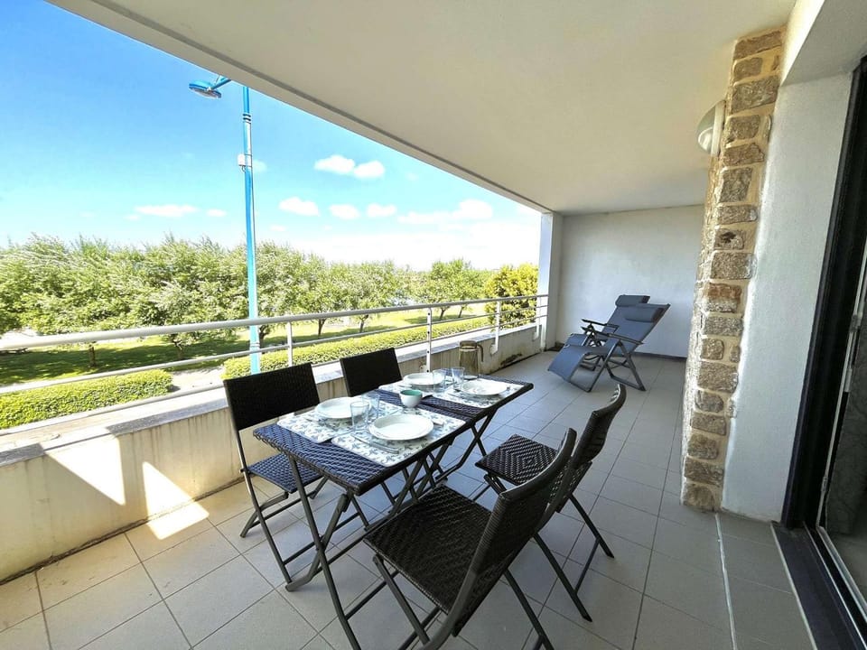 Appartement moderne 2 pièces avec vue mer et parking à Étel - FR-1-479-189 Apartment in Étel