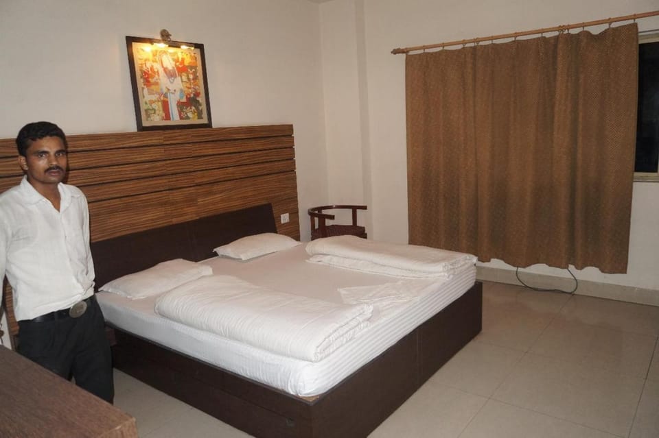 HoTEL CENTER POINT Hotel in Uttarakhand